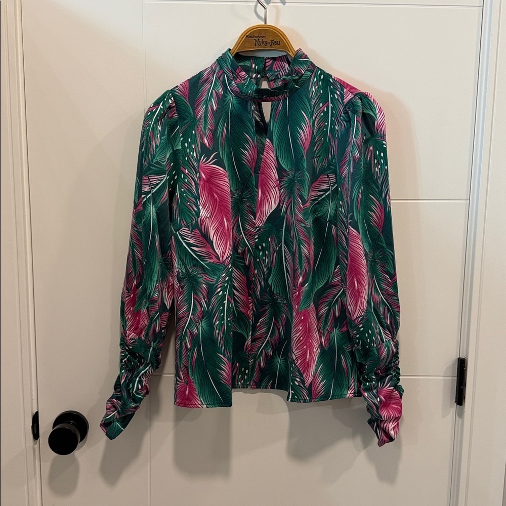 Y.A.S Green and Pink Patterned shirt size small NWT